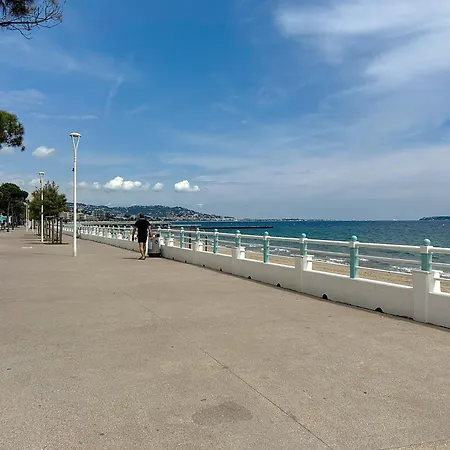 Bozca - Front De * Cannes