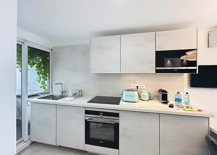 Bozca - Front De Apartamento Cannes