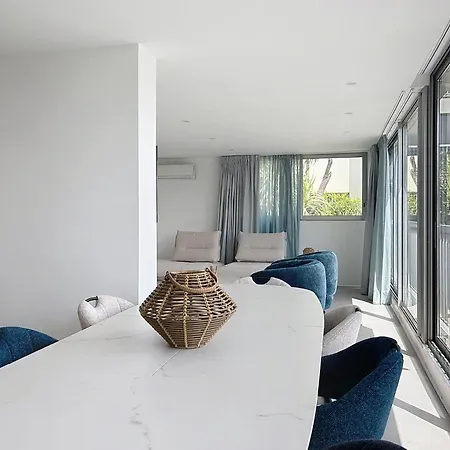 Διαμέρισμα Bozca - Front De *